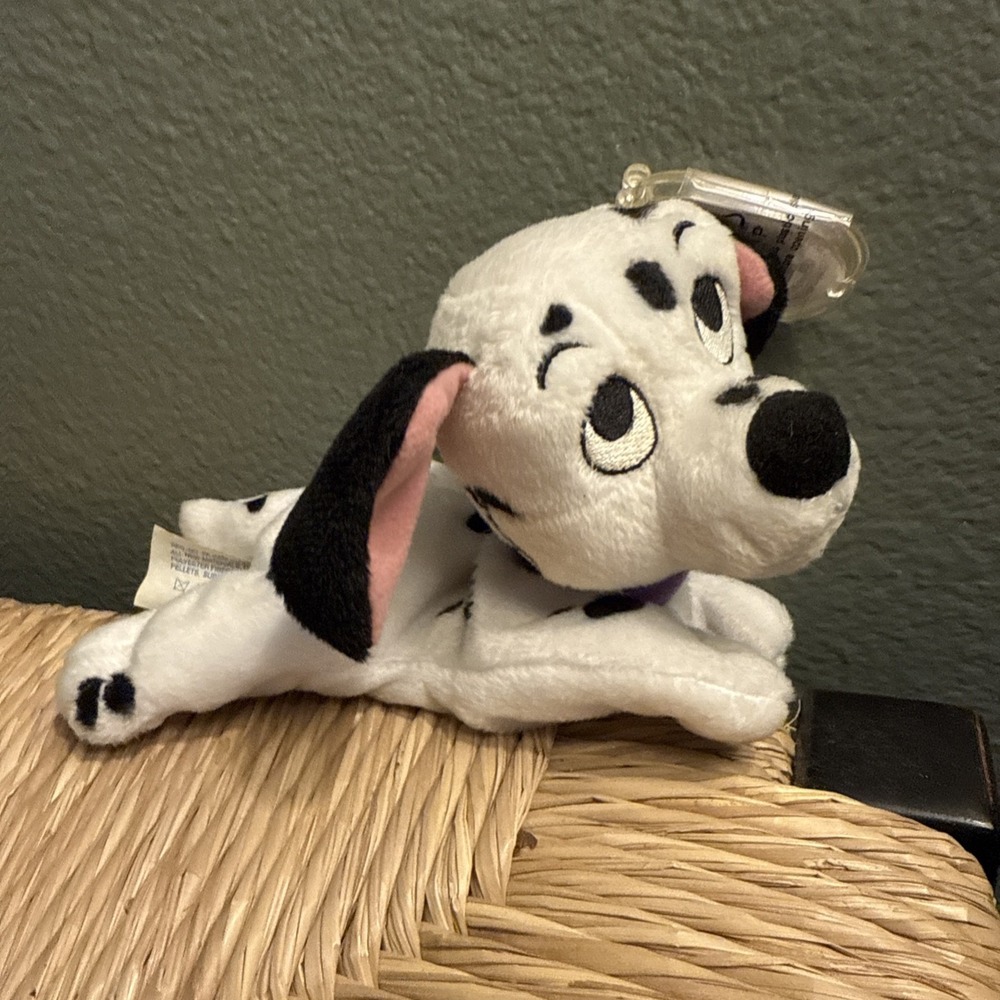 Vintage Star Bean Disney Toy Pepper Plush From 101 Dalmatians w/sealed tag